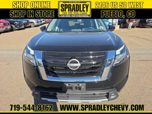 2024 Nissan Pathfinder Platinum