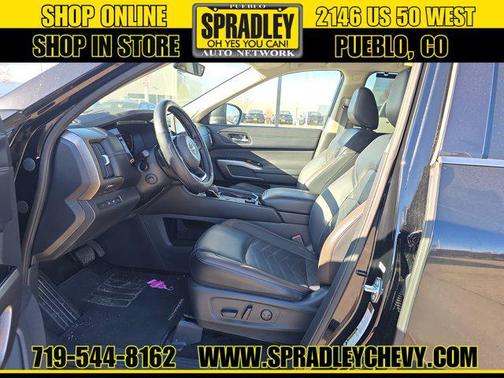 2024 Nissan Pathfinder Platinum