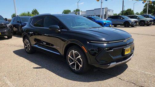 2025 Chevrolet Equinox EV LT