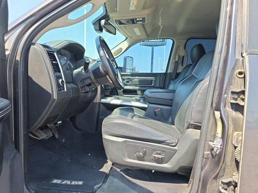 2018 RAM 2500 Laramie Mega Cab 4x4 6'4' Box