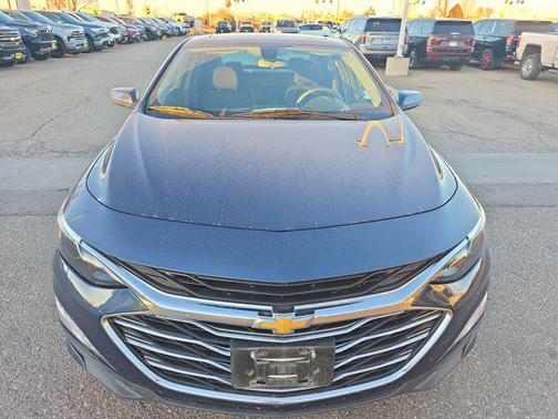 2022 Chevrolet Malibu FWD LT