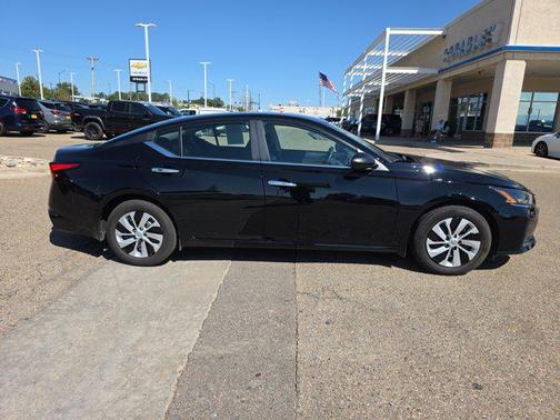 2024 Nissan Altima S FWD