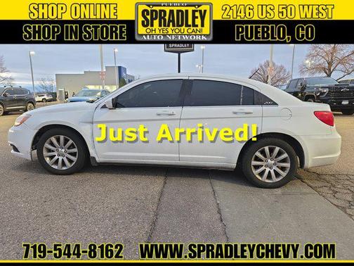 2014 Chrysler 200 Touring