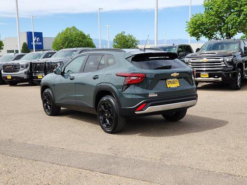 Cypress Gray 2025 Chevrolet Trax LT