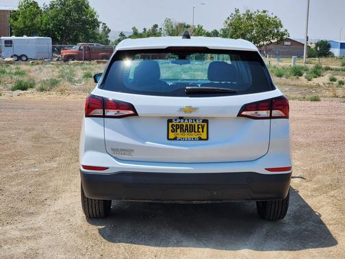 Summit White 2023 Chevrolet Equinox LS