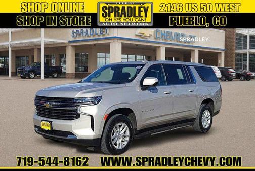 2023 Chevrolet Suburban LT