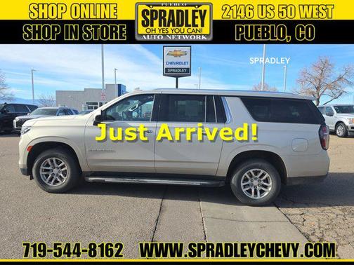 2023 Chevrolet Suburban LT