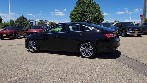 2022 Chevrolet Malibu FWD LT
