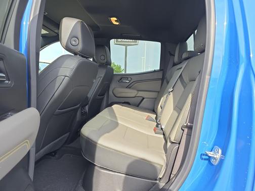 Reef Blue Metallic 2026 Chevrolet Colorado ZR2