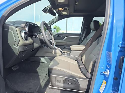 Reef Blue Metallic 2026 Chevrolet Colorado ZR2