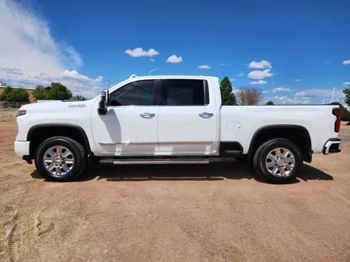 Summit White 2024 Chevrolet Silverado 3500 High Country