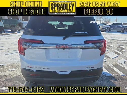 2023 GMC Acadia AWD AT4