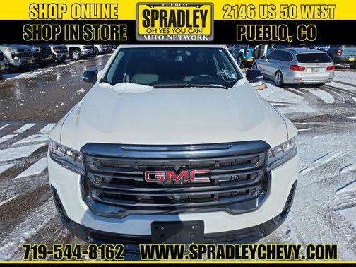 2023 GMC Acadia AWD AT4
