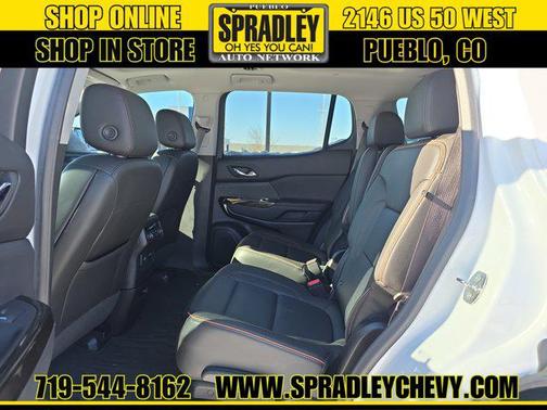 2023 GMC Acadia AWD AT4