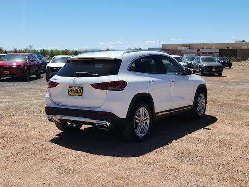 2021 Mercedes-Benz GLA 250 Base 4MATIC