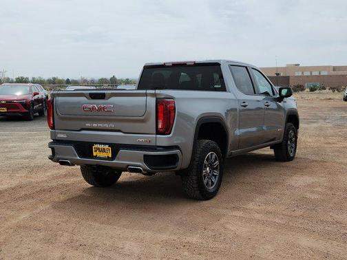 2025 GMC Sierra 1500 AT4