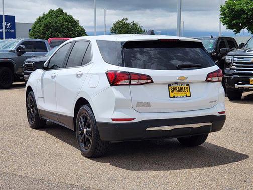 Summit White 2024 Chevrolet Equinox 1LT