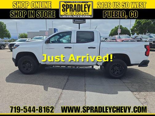 Summit White 2024 Chevrolet Colorado WT