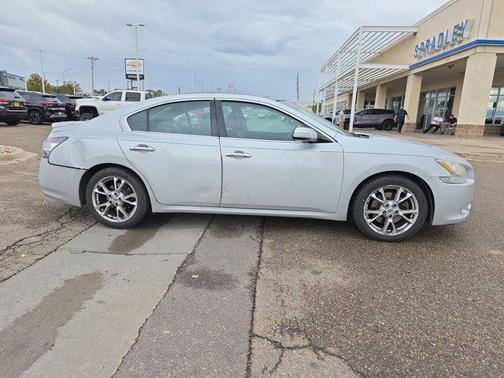 2012 Nissan Maxima SV