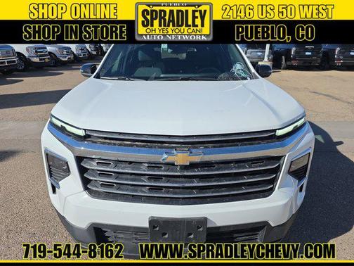 Summit White 2025 Chevrolet Traverse LT
