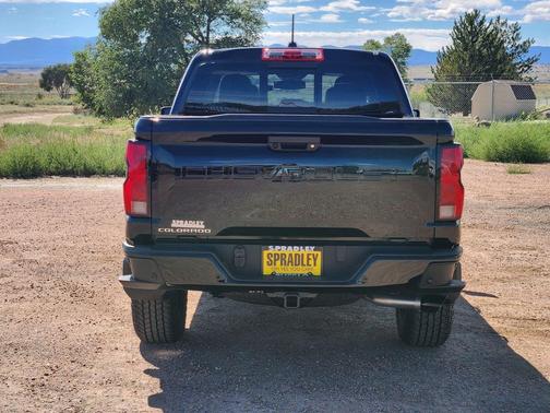 Black 2026 Chevrolet Colorado Z71