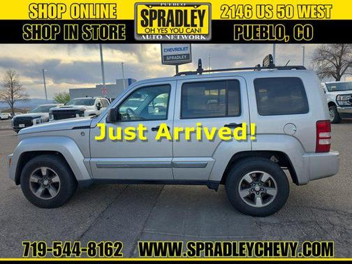 Bright Silver Metallic 2008 Jeep Liberty Sport