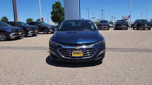 2022 Chevrolet Malibu FWD LT