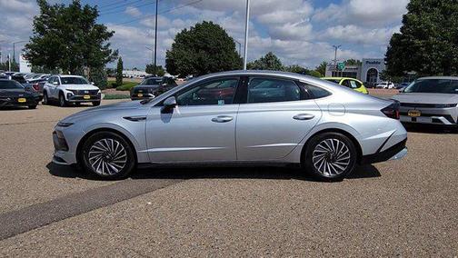 2024 Hyundai SONATA Hybrid Limited