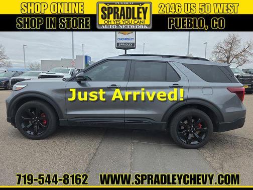 Carbonized Gray Metallic 2024 Ford Explorer ST
