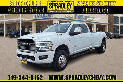 2024 RAM 3500 Laramie Crew Cab 4x4 8' Box