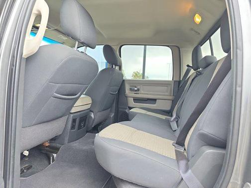 2012 RAM 1500 SLT