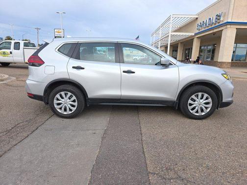 2019 Nissan Rogue S