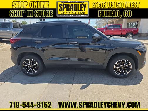 Mosaic Black Metallic 2024 Chevrolet Trailblazer LT