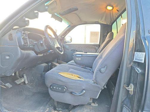 1998 Dodge Ram 2500 Base