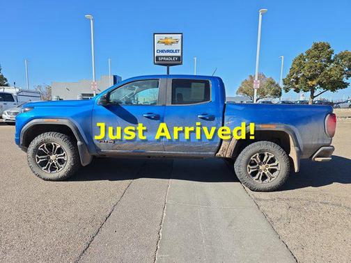 2023 GMC Canyon AT4