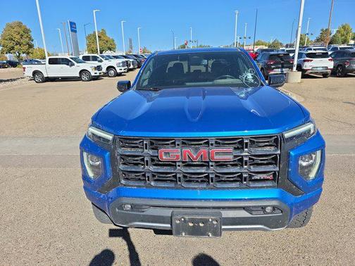 2023 GMC Canyon AT4