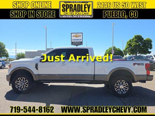 White Platinum Metallic Tri-Coat 2019 Ford F-250 XL