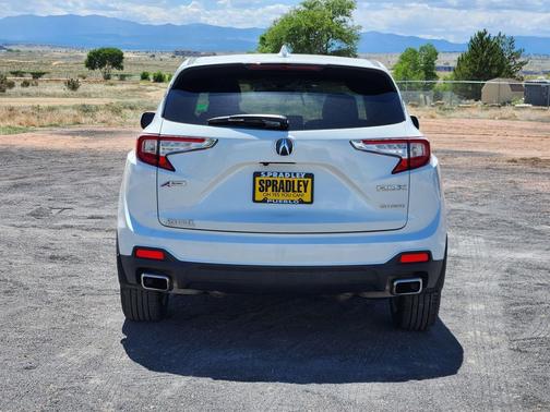 WHITE 2024 Acura RDX Base