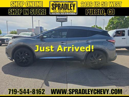 Gun Metallic 2017 Nissan Murano Platinum