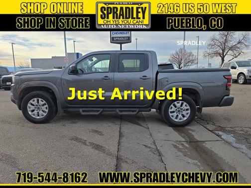 2024 Nissan Frontier SV