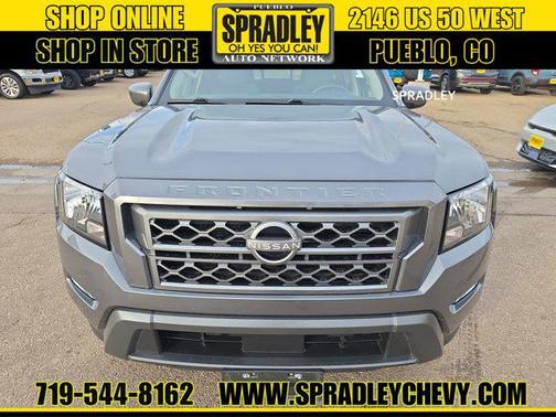 2024 Nissan Frontier SV