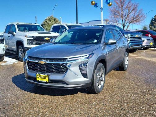 Sterling Gray Metallic 2026 Chevrolet Trax LT