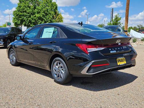 2025 Hyundai ELANTRA HEV Blue