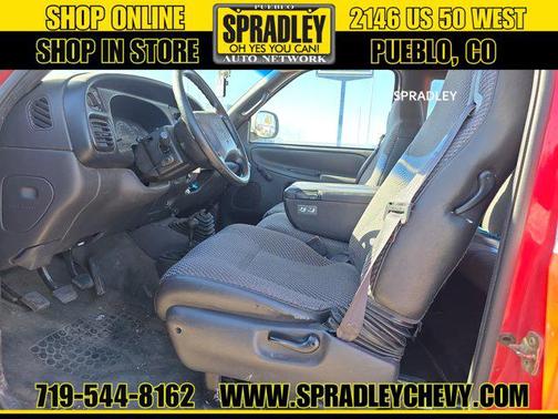 1999 Dodge Ram 1500 2dr Club Cab 139' WB 4WD