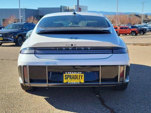 2025 Hyundai IONIQ 6 SE