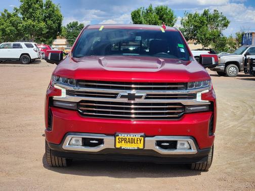 MAROON 2022 Chevrolet Silverado 1500 Limited High Country