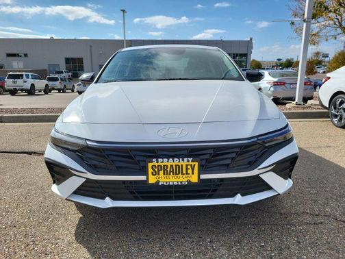 2025 Hyundai ELANTRA HEV SEL Sport