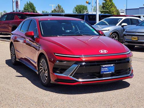 Ultimate red 2025 Hyundai SONATA Hybrid SE