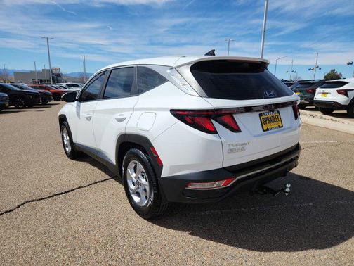 2023 Hyundai TUCSON SE