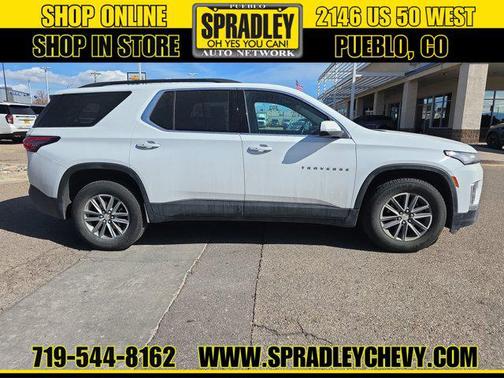 2023 Chevrolet Traverse LT Leather